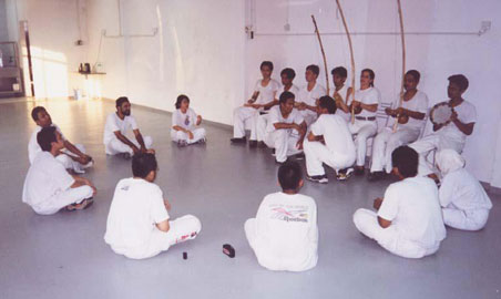 fizi-capoeira-malaysia5.jpg